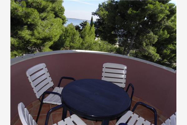 Apartment A13, for 4 persons