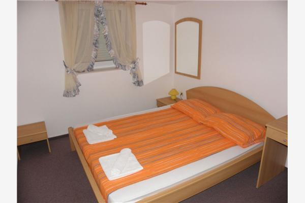 Apartment A13, for 4 persons