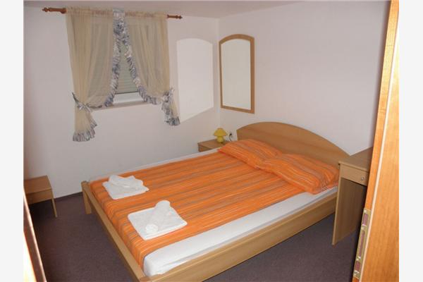 Apartment A20, for 4 persons