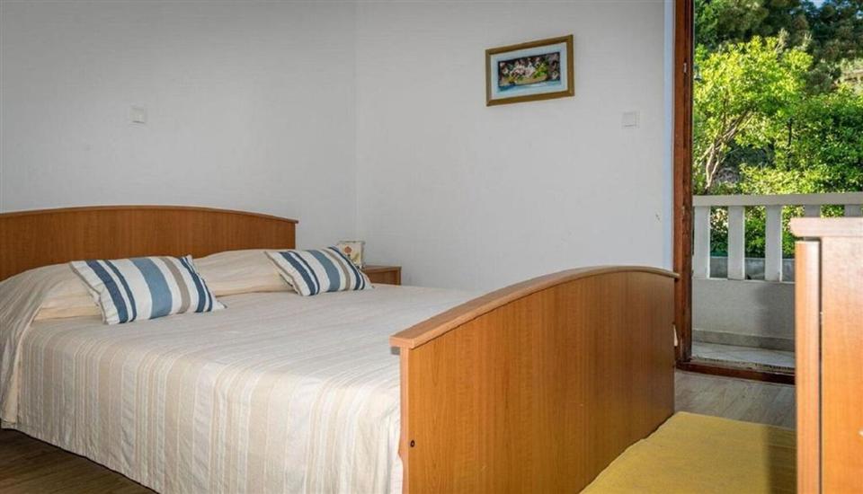 Apartment A2, for 5 persons