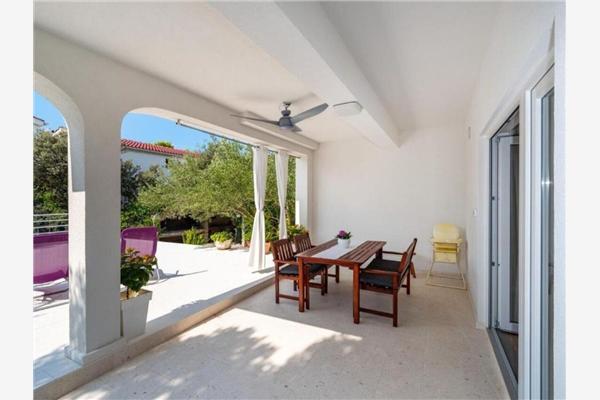 Apartman A1, na 5 osebe