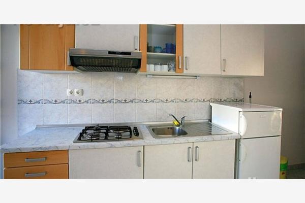 Apartment A7, for 4 persons