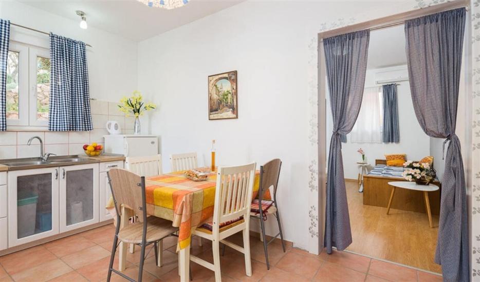 Apartment A2, for 4 persons