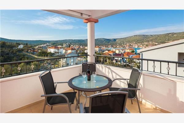 Apartment A3, for 5 persons