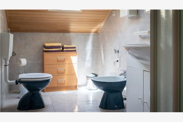 Apartment A2, for 6 persons