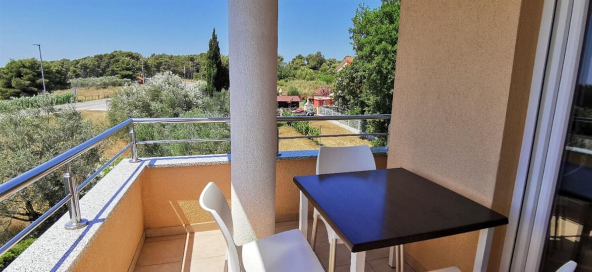 Apartment A2, for 6 persons