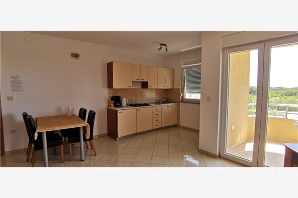 Apartment A2, for 6 persons