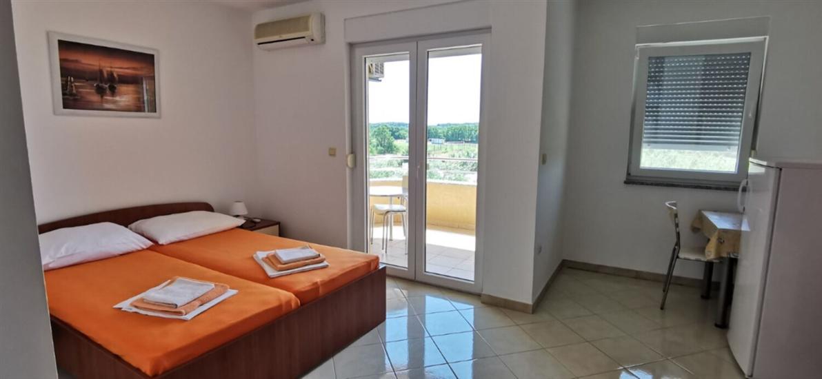 Apartment A3, for 6 persons