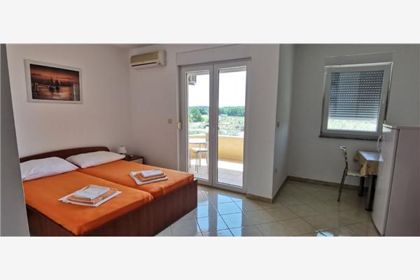 Apartment A3, for 6 persons