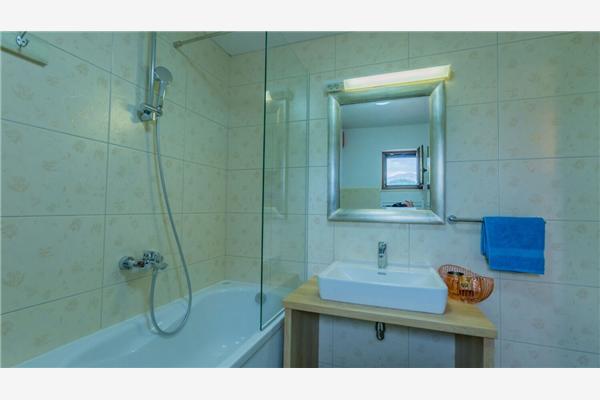 House K1, for 6 persons