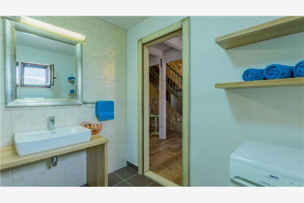 House K1, for 6 persons