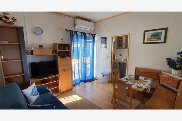 Apartment A2, for 3 persons