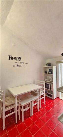 House K1, for 8 persons