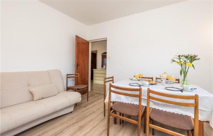 Apartman A1, na 6 osebe