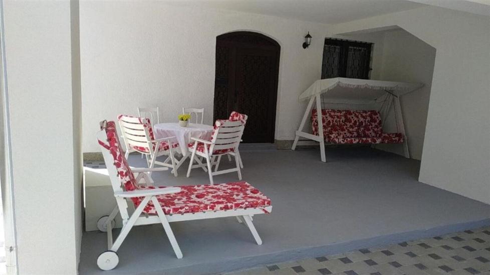 Apartment A1, for 6 persons