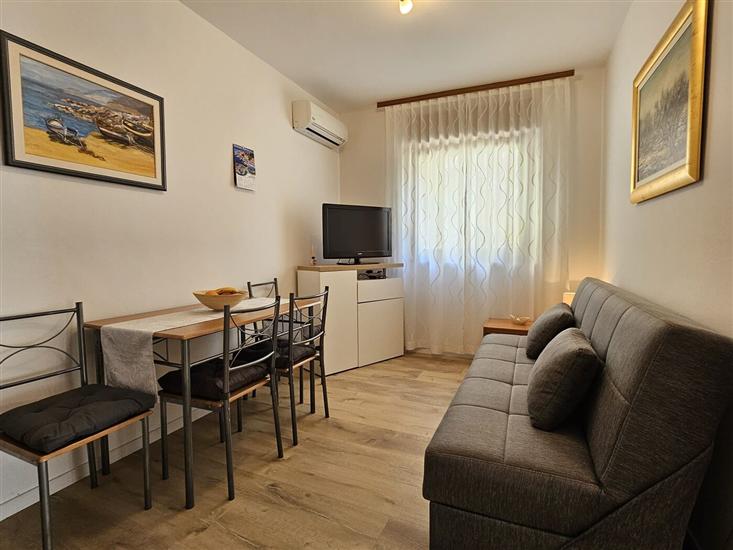 Apartment A6, for 2 persons