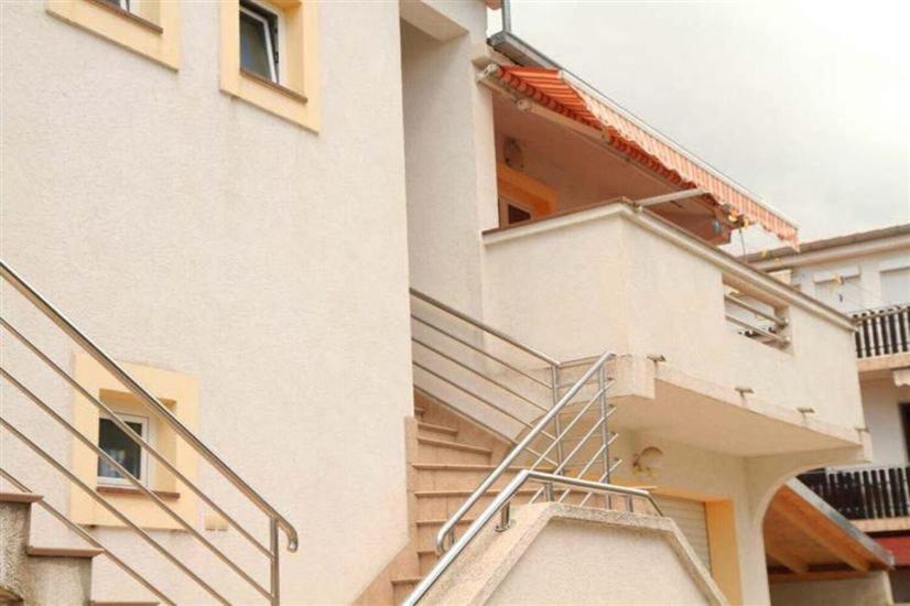 Apartman A2, na 5 osebe