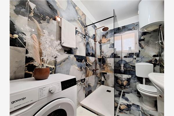 Apartment A2, for 6 persons