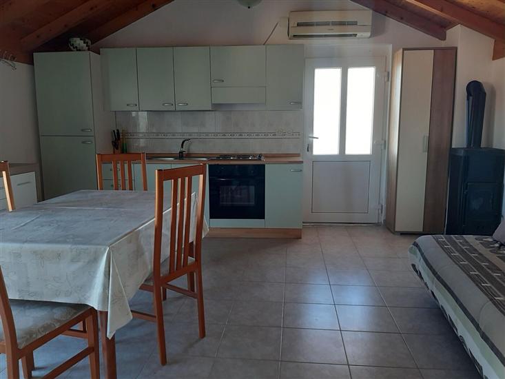 House K1, for 10 persons