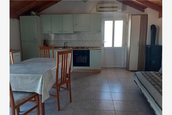 House K1, for 10 persons