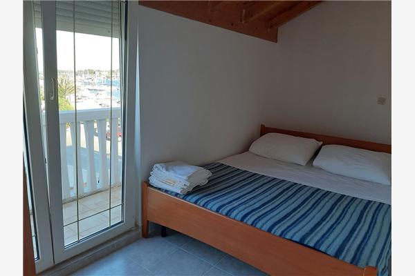 House K1, for 10 persons