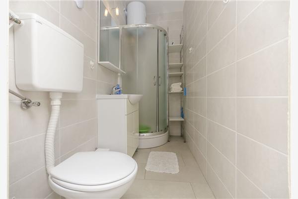 House K1, for 10 persons