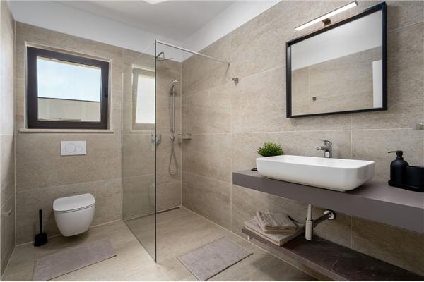 House K1, for 8 persons