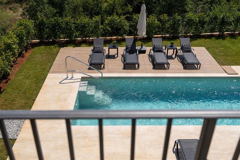 Villa Palazzina I s bazenom i wellnesom