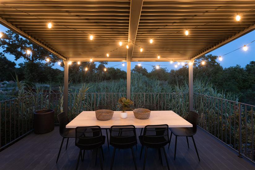 Villa Palazzina II s bazenom i wellnesom