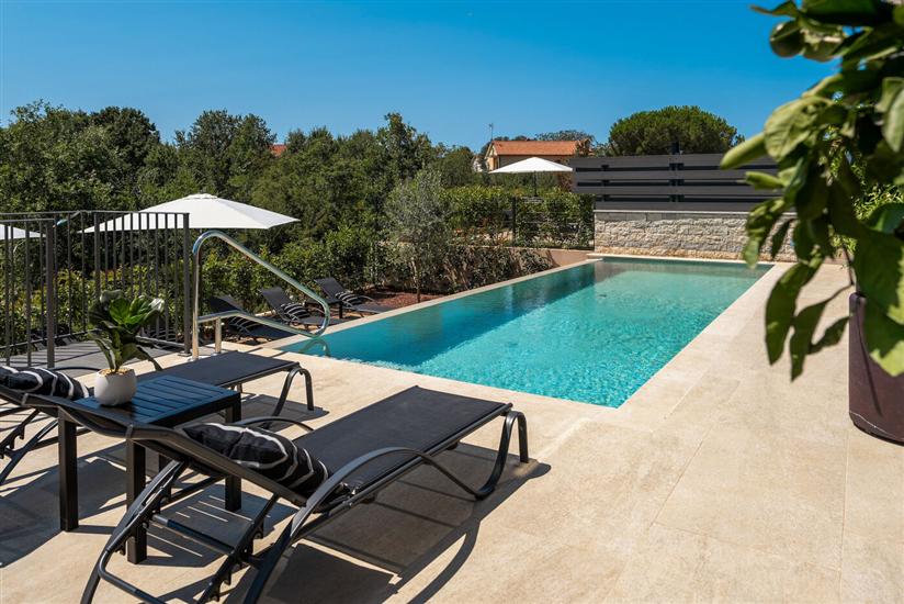 House K1, for 8 persons