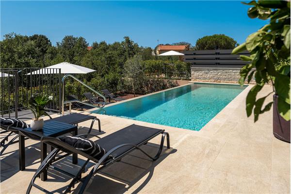 House K1, for 8 persons