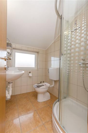 Apartment A4, for 3 persons