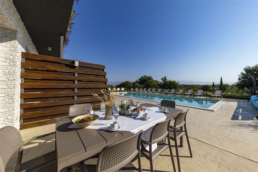 House K1, for 26 persons