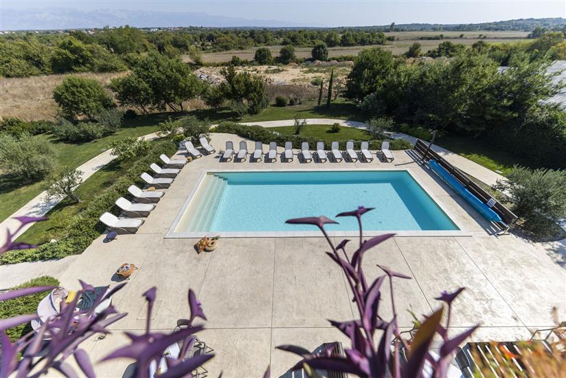 House K1, for 26 persons