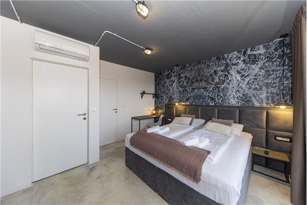 House K1, for 26 persons