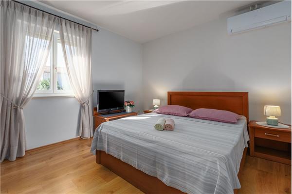 Apartment A1, for 3 persons