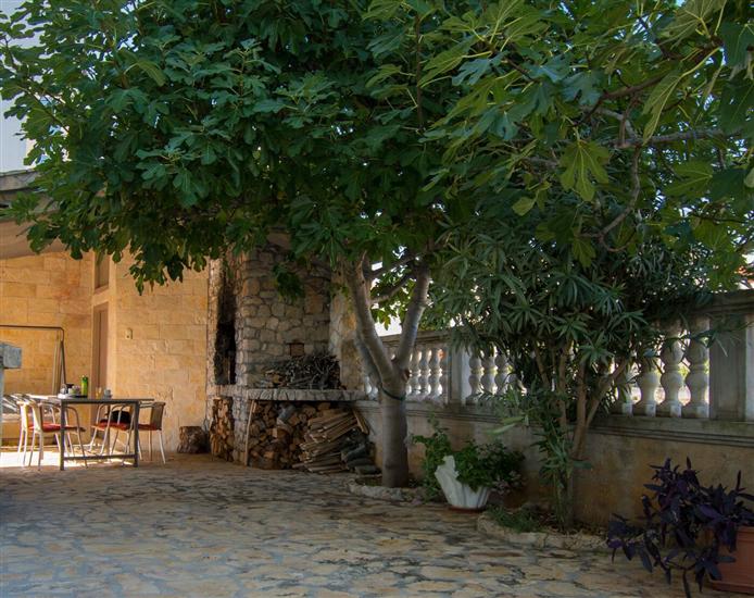 Lägenheter Antique Ivo