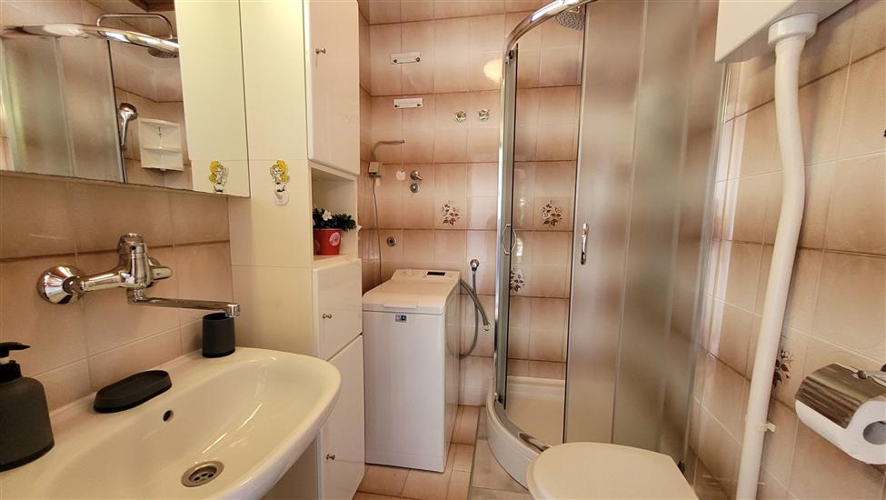 Apartment A1, for 3 persons