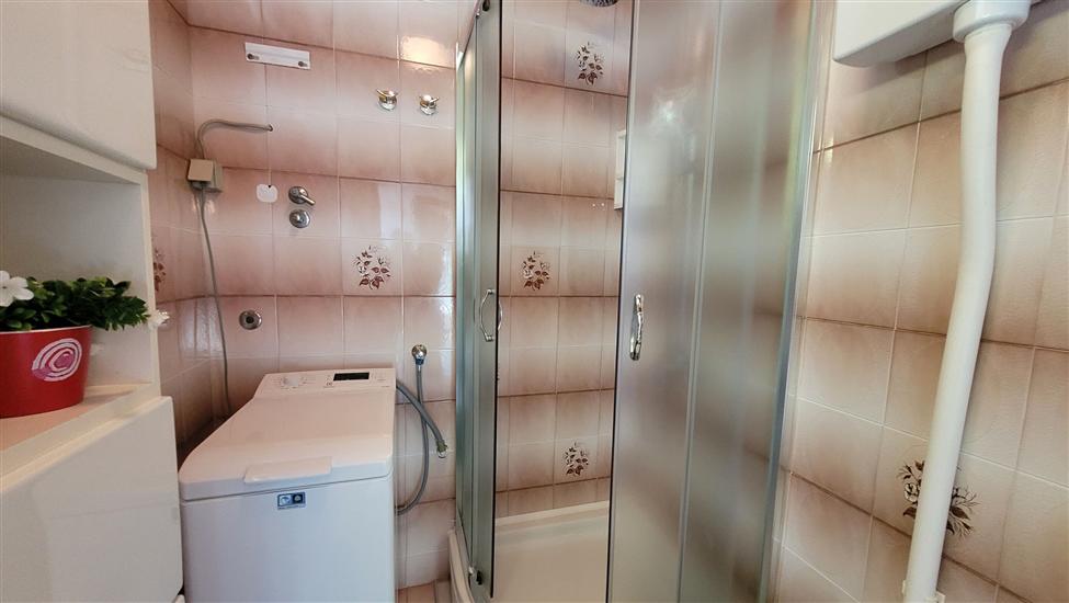 Apartment A1, for 3 persons