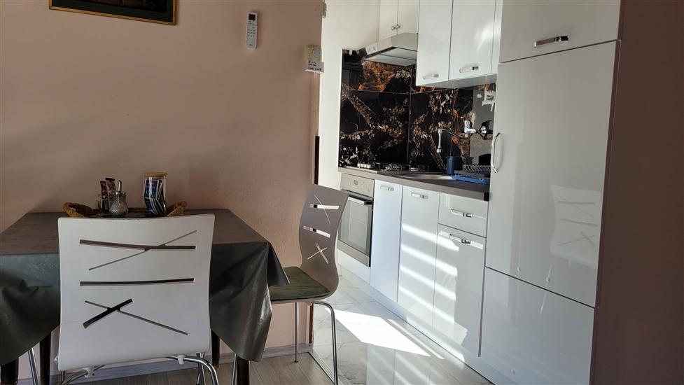 Apartment A1, for 3 persons