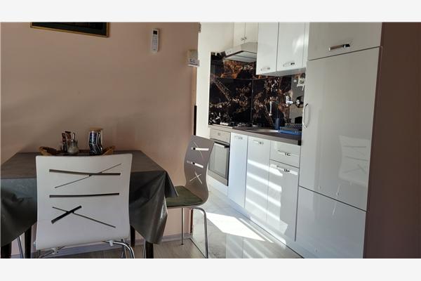 Apartment A1, for 3 persons