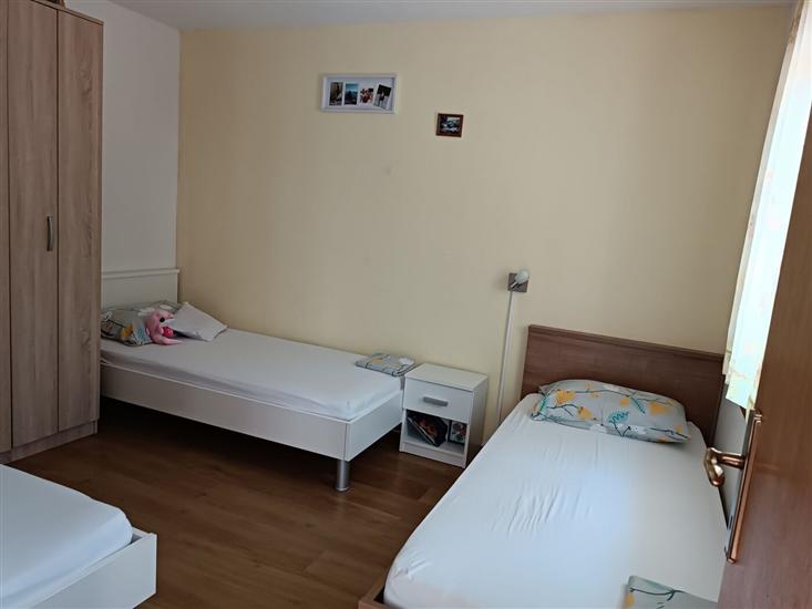 House K1, for 5 persons