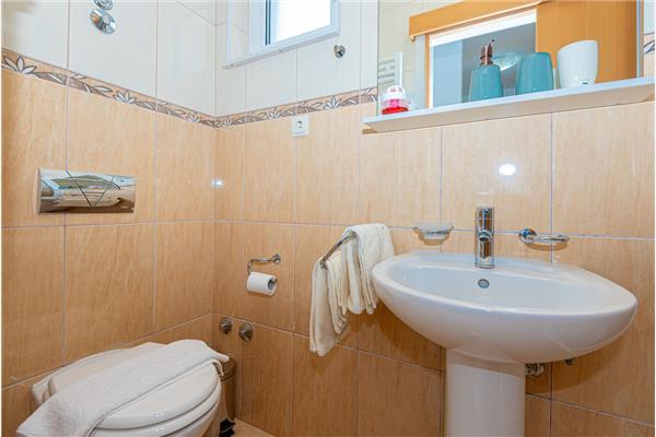 House K1, for 10 persons