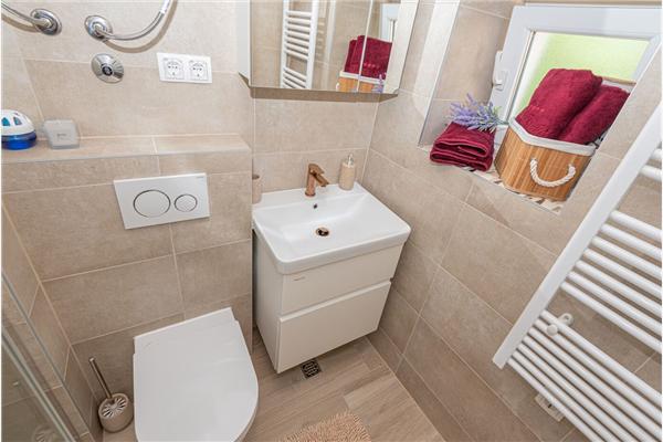 House K1, for 10 persons