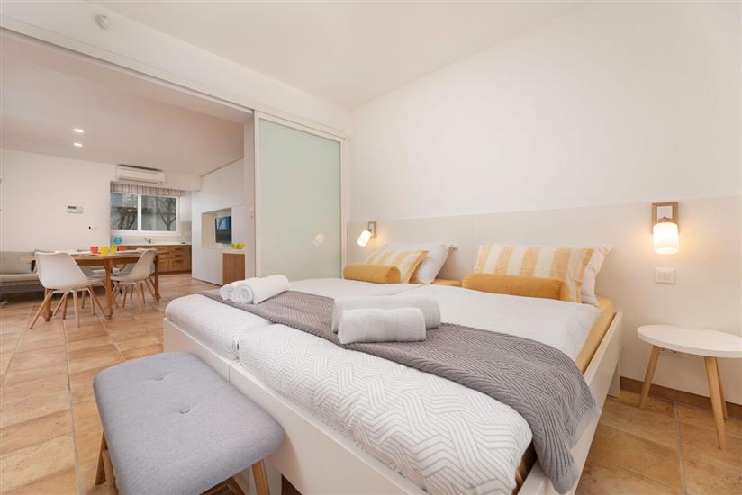 Apartment A1, for 4 persons