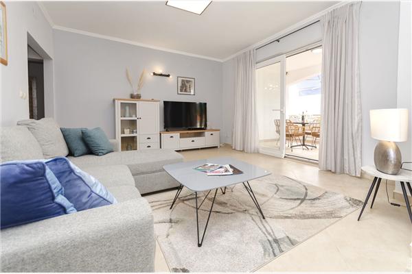 Apartment A1, for 5 persons