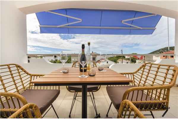 Apartment A1, for 5 persons