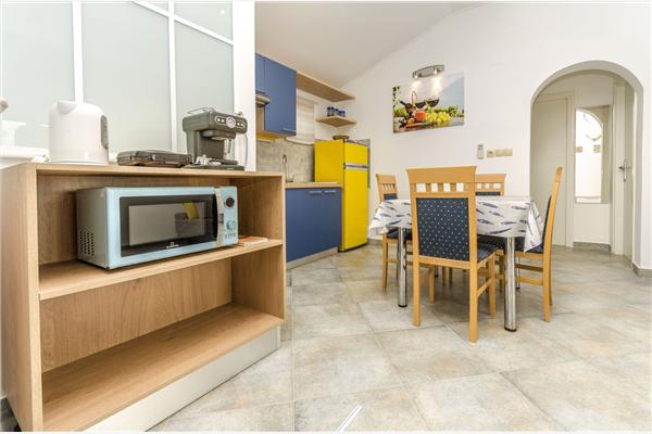 Apartment A2, for 4 persons