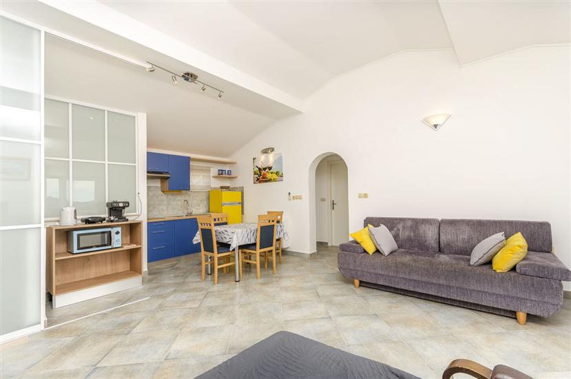 Apartment A2, for 4 persons