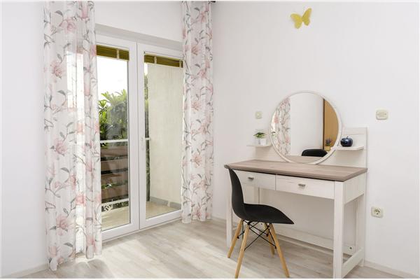 Apartment A1, for 5 persons